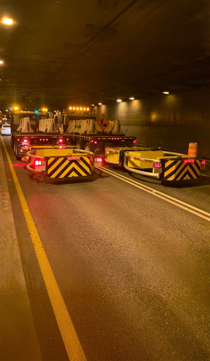 Camions amortisseurs d'impact Choquette en intervention sur chantier routier